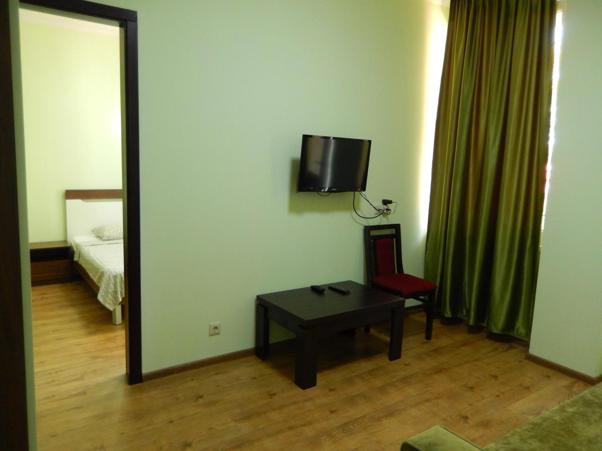 Golden Fleece Hotel Ureki Room photo